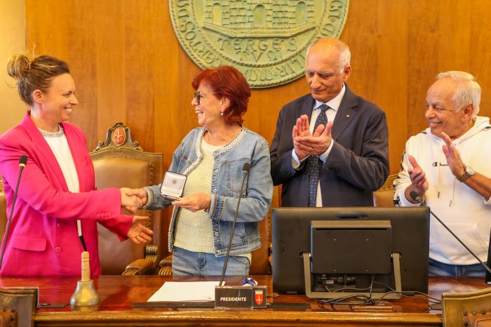 L'assessore Lodi ha conferito la medaglia bronzea della Città di Trieste allo Spartan Judo Club 