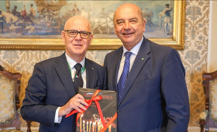 Il sindaco Dipiazza accoglie il nuovo prefetto Petronzi: “Lavorare insieme per Trieste”