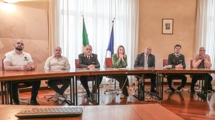 Trieste lancia la campagna “#sostruffe. riconosci. previeni. denuncia.”: difesa contro raggiri e inganni