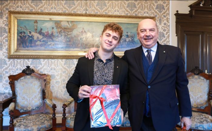 Sindaco incontra l’organizzatore del torneo che ha portato Trieste al centro del chess pong internazionale
