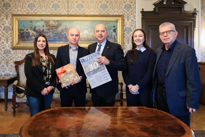 Il Sindaco Dipiazza celebra i 30 anni del settimanale in lingua slovena "Nova Glas"