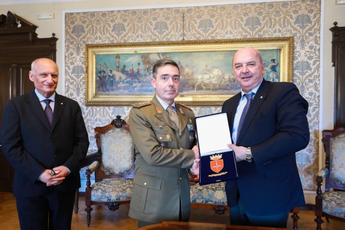 Dipiazza riceve Claudio Romano, nuovo Comandante del Comando Militare Esercito Fvg