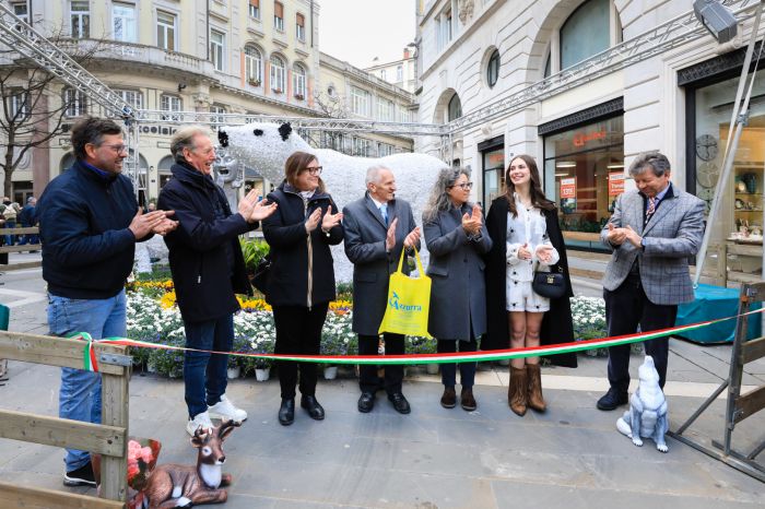 Il vice sindaco Serena Tonel ha inaugurato la 26ma edizione di "Trieste In Fiore"