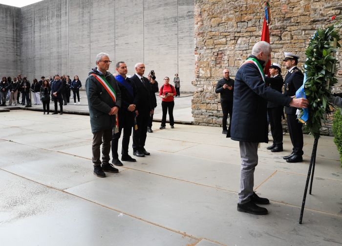 Trieste accoglie Roma Capitale alla Risiera, “luoghi che impongono memoria e riflessione”