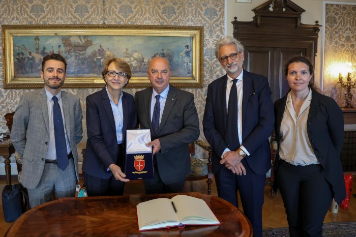 Trieste rafforza il legame con la Francia: sindaco riceve l’ambasciatrice Anne-Marie Descôtes