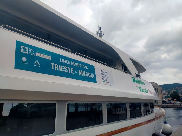 Nuove corse serali estive per il Delfino Verde Trieste-Muggia