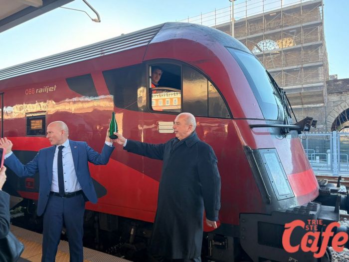 Dipiazza entusiasta “Treno Trieste-Vienna svolta storica per cittadini, turismo ed economia”