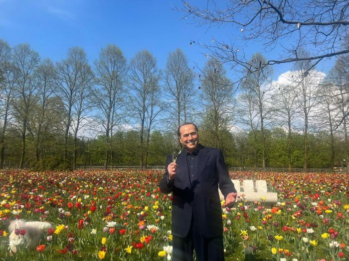 Firmata accettazione avvenuta presso la Villa di  Arcore, testamento di Berlusconi è esecutivo