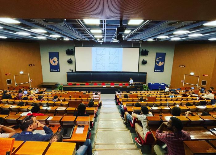 ICTP di Trieste dà voce al Sud del mondo sul futuro dell’intelligenza artificiale in iniziativa 