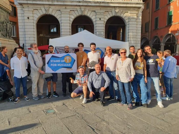 Torna in piazza Cavana "Stand Up for Nuclear", evento per promuovere i benefici del nucleare