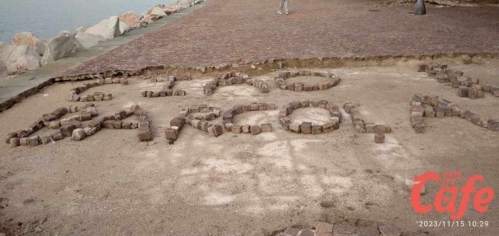 "Ciao Barcola", la dedica di un triestino al lungomare dopo le mareggiate