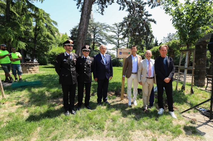 "Rai coltiva il futuro", messi a dimora nuovi alberi in Piazzale Rosmini 