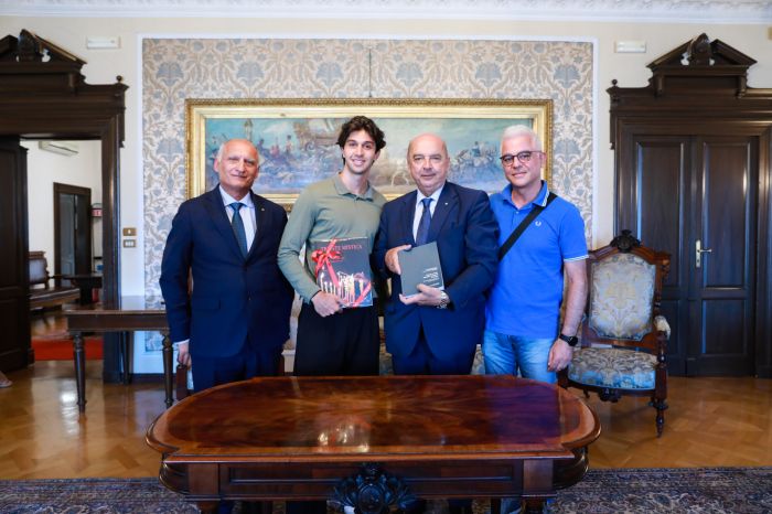 Tesi su Trieste e FVG: il Sindaco incontra Marco Angiotti