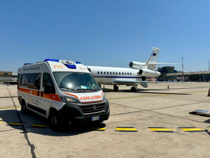 Aeronautica Militare: bimba di pochi mesi trasportata d’urgenza da velivolo del 31° Stormo