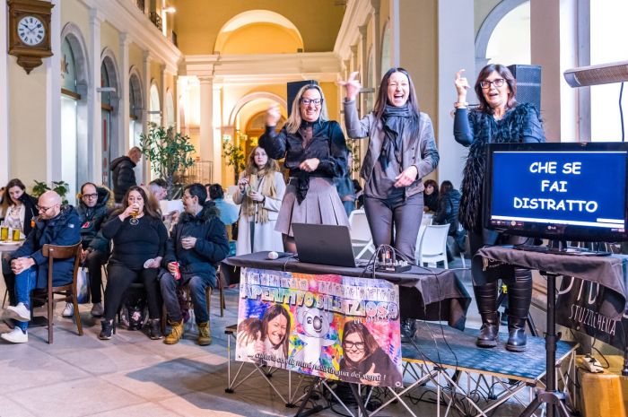 Trieste celebra il decennale dell’Aperitivo Silenzioso: emozioni e una città unita per l’inclusione (VIDEO)