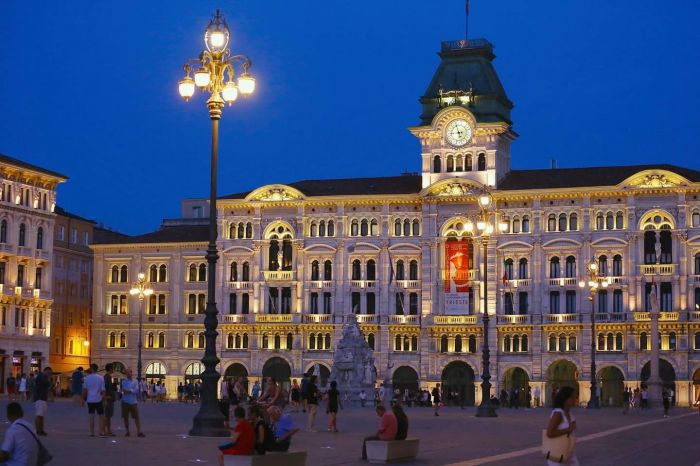"Corsa degli Innamorati Incatenati", proposta folle a Trieste per un San Valentino da ricordare