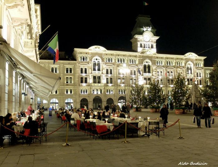 2025: Trieste inizia l’anno tra risate, tradizioni e auguri contagiosi