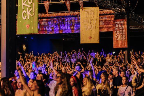 Teenage Dream, sabato alla fiera di Udine: già 2.000 biglietti venduti per il party del momento