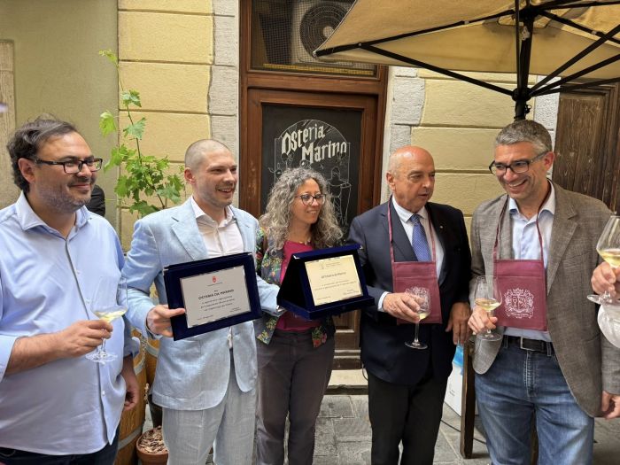 Cento anni di Osteria da Marino, brindisi con il sindaco Dipiazza: “Un pezzo di storia triestina”