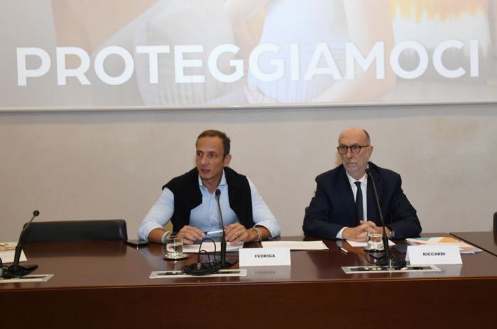 Presentata a Trieste la campagna “Proteggiamoci” per contrastare la diffusione dell’influenza e del Covid