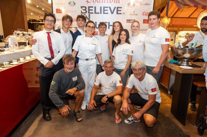 Entusiasmo e partecipazione al primo evento di We Believe in Youth: unione di arte, sport e istituzioni, guardando al mare (FOTO)
