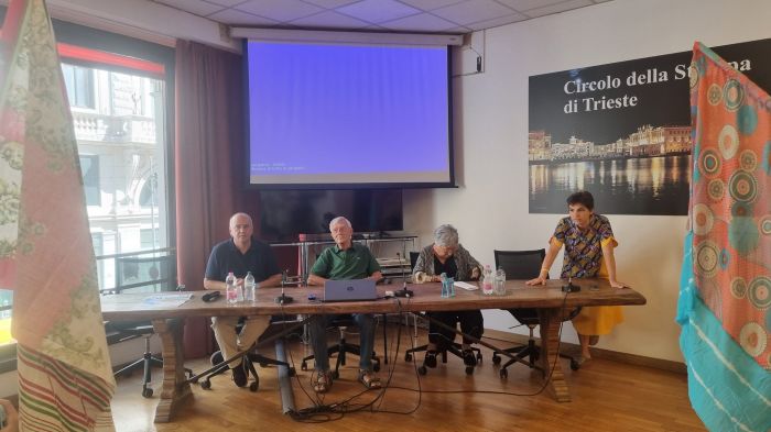 Il viaggio di Marco Cavallo nei CPR: un grido per giustizia e dignità