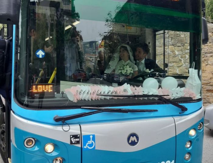 Un bus chiamato amore: la linea 30 di Davide Destradi trasforma Trieste in una fiaba su quattro ruote