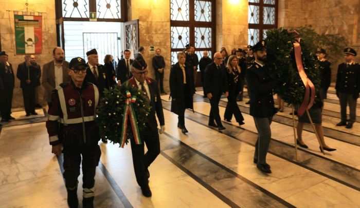 Trieste, la Polizia di Stato ricorda i suoi caduti con una cerimonia al Famedio della Questura