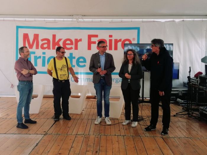 In piazza Unità si è svolta la cerimonia di inaugurazione ufficiale della Maker Faire Trieste 2025