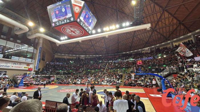 Pallacanestro Trieste: sconfitta amara al Palatrieste contro Trapani, finisce 93-98