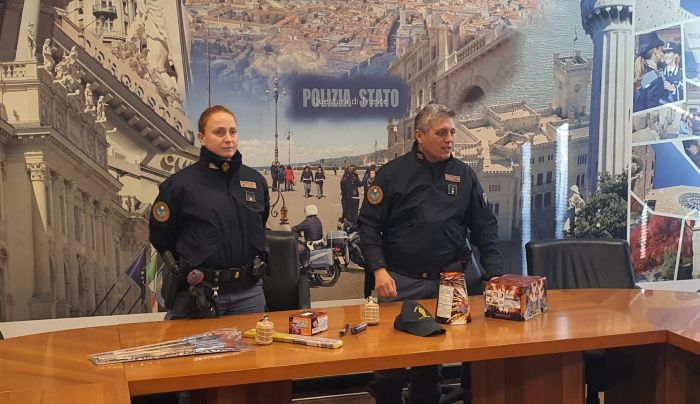 Botti di Capodanno, l’allarme della Polizia: “Usateli solo in sicurezza, possono essere pericolosi”