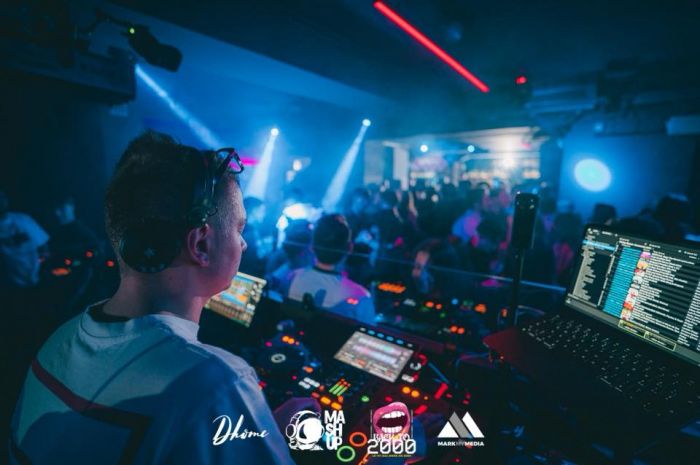 Luca Zini: “Back to 2000 va fortissimo anche coi ventenni, generazione Z non ascolta solo trap” (VIDEO)