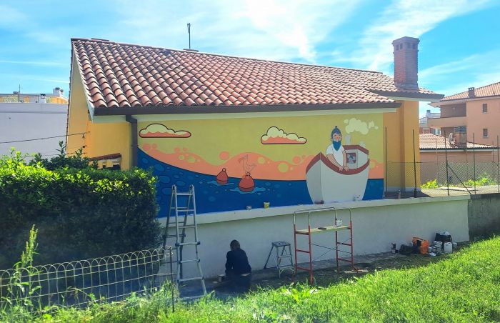 Un murales colorato trasforma la Ciclabile: arte e fantasia regalano un nuovo volto al quartiere