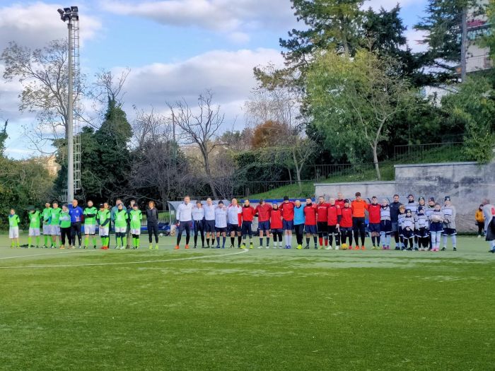 Scarpette rosse, sport e solidarietà: forze dell’ordine in campo per dire no alla violenza
