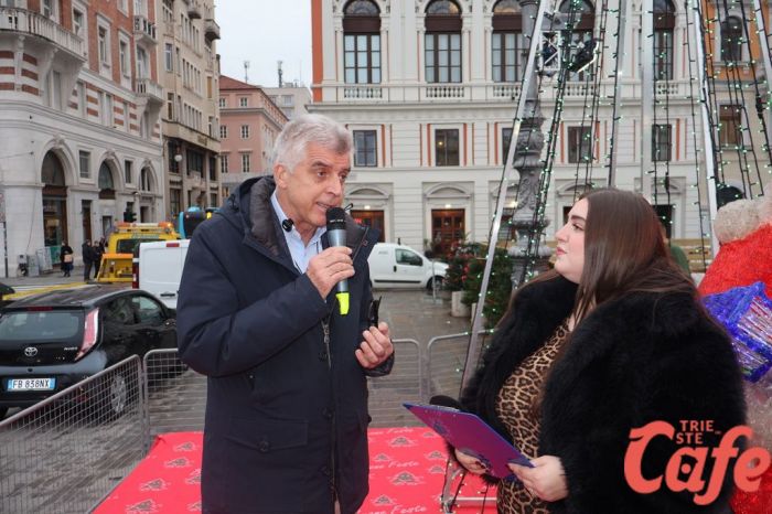 Ricreatori e tradizioni, de Blasio: «Qui nasce il senso di comunità delle nuove generazioni» (VIDEO)