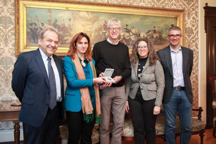 Consegnato il Sigillo Trecentesco all'Amar-Associazione Malattie Respiratorie Fvg