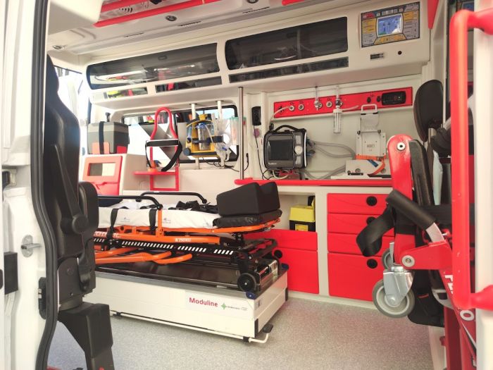 Ancona: senzatetto trovato morto su una panchina nella notte