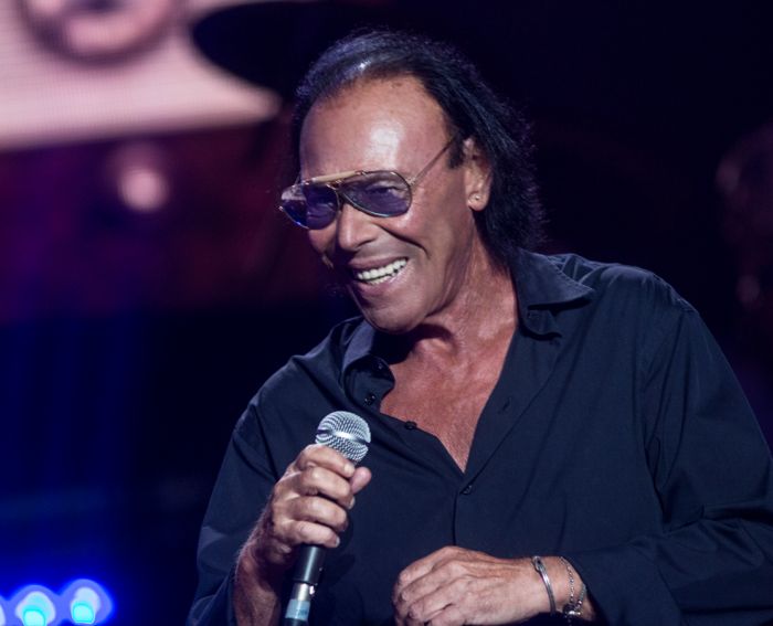 Antonello Venditti il 30 luglio a Majano con il tour che celebra i 40 anni di "Notte prima degli esami"