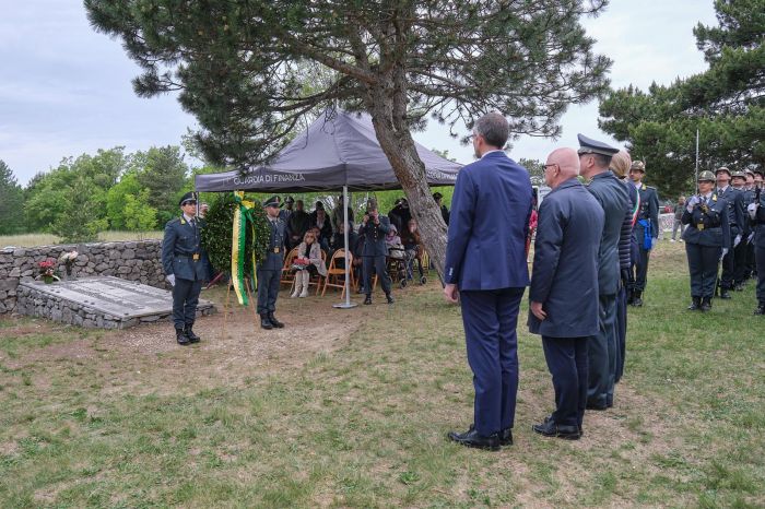 Foiba di Basovizza: solenne cerimonia per l’81° anniversario della deportazione dei finanzieri