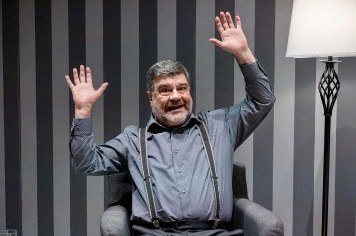Contrada, in arrivo Francesco Pannofino con spettacolo "Chi è io?" 
