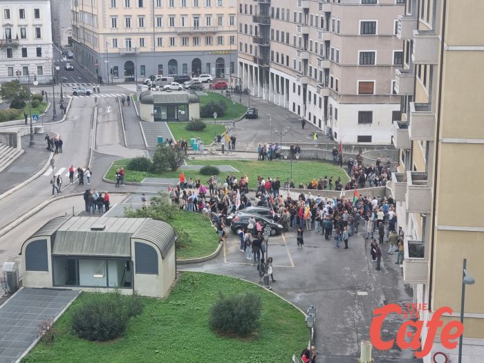 Trieste, mercoledì presidio di solidarietà per cinque imputati del corteo No Green Pass in Tribunale 