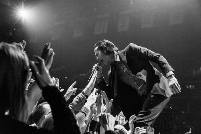 Nick Cave & The Bad Seeds, corsa ai biglietti: già venduto oltre il 60% della capienza dell’Arena di Pola