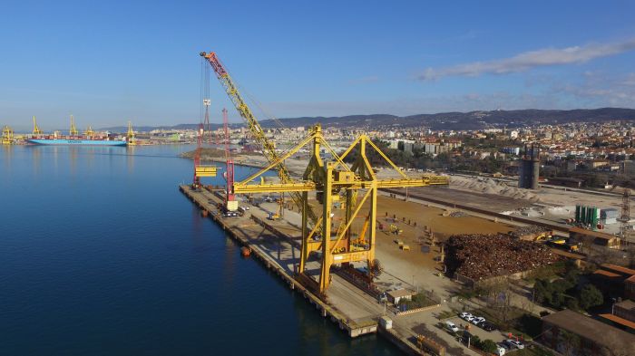 Premiato al GIS lo smantellamento della gru “Paceco” al Porto di Trieste