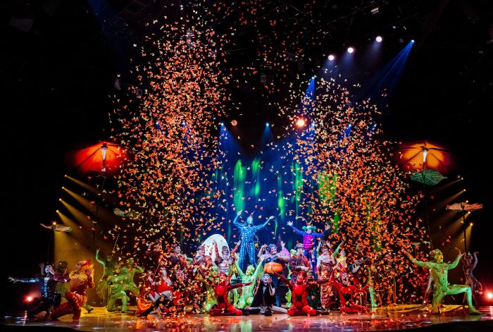 Ovo del Cirque du Soleil: a Ljubljana un trionfo di colori, acrobazie e magia senza tempo