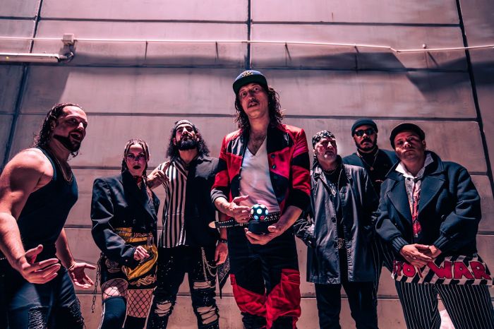 Gogol Bordello a Trieste, bomba gipsy punk al Castello di San Giusto: unica data italiana l’11 agosto 2026