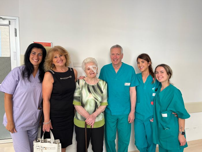  Clinica Oculistica di ASUGI eccellenza!!! Donna cieca riacquista la vista dopo 20 anni 