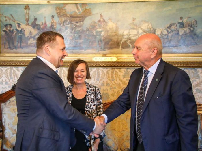 Il sindaco di Dnipro, Boris Filatov, ricevuto in municipio da Roberto Dipiazza