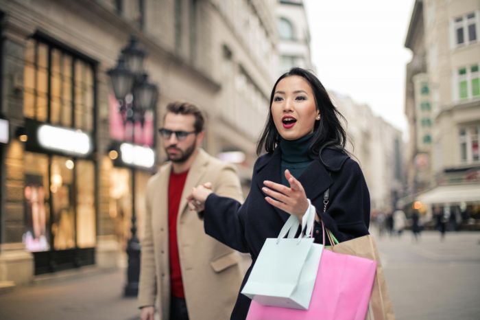 Saldi invernali 2025 in FVG: occasioni da non perdere e tendenze moda da seguire
