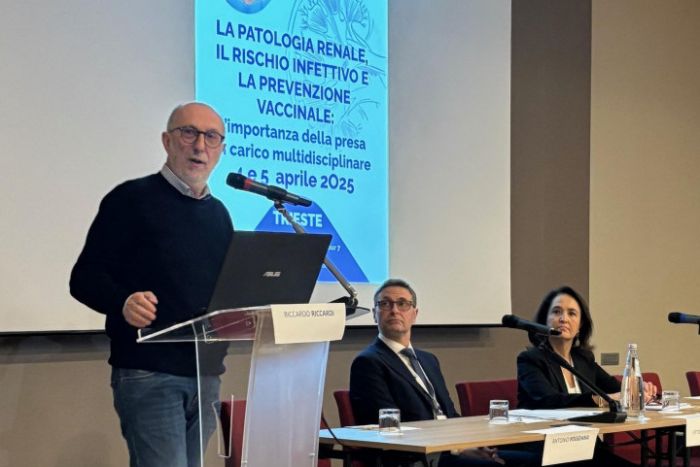 Vaccinazioni e patologie renali: la sinergia ospedale-territorio