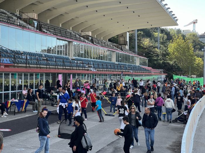 Domenica 'Famiglie in movimento' al PalaChiarbola con sport, auto da corsa, truccabimbi e divertimento ad ingresso GRATUITO 